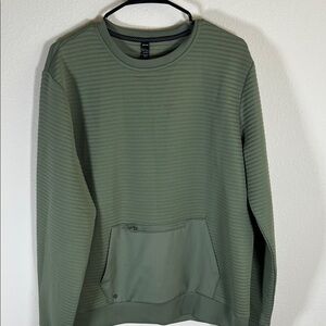 Apana Men's Green Pullover Sweater with Zipper Pocket Size L. *